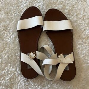 Steve Madden White and Brown Sandals